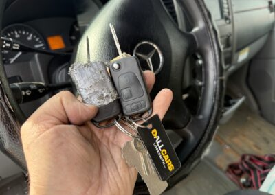 mrecedes-ignition-repair-module-programming-immobilizer-programming-keys-unlocking-vehicle-van-all-cars-locksmith-atlanta-georgia-emergency-mobile-service-non-stop-24-7-